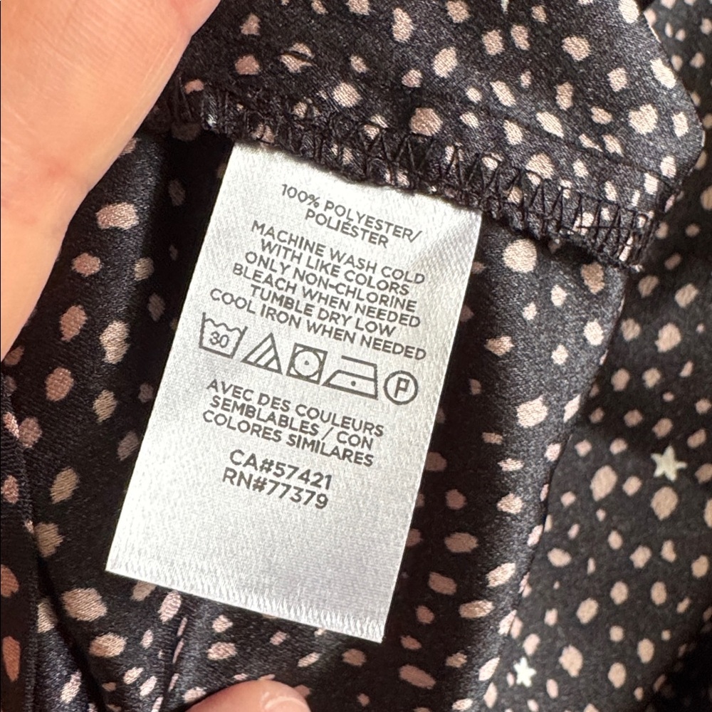 Black Patterned button down - Picture 4 of 4